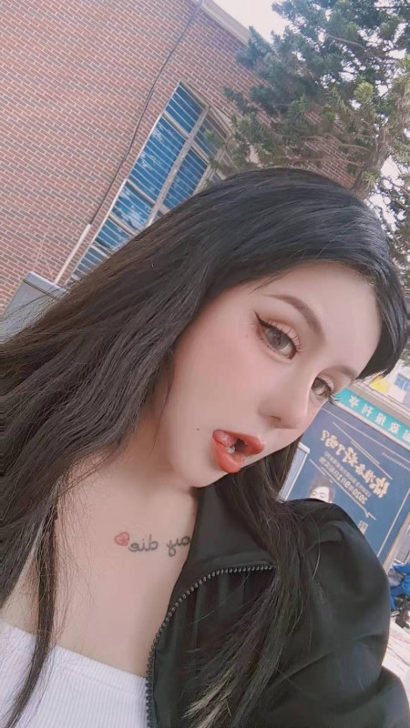 南山大屁股娇娇