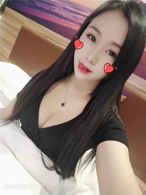 小舌头Sao浪的文文，下面粉嫩美，看着就起火